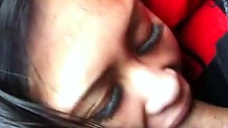 Filipina teen deepthroats in a car.