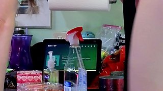 Horny Wife Fisted on the Kitchen Counter