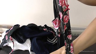 Kelli Plays with Her Feet as She Strips off Her Gym Kit