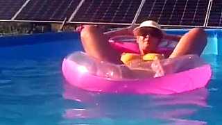 Hot Housewife on Vacation