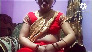 Indian bhabhi massage her huge boobs and fingerring her pussy