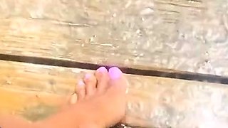 Amateur Foot Fetish Girlfriend Sucks and gives a Footjob