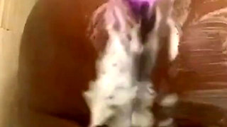 Booty bouncing crazy on the dick