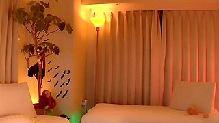 HUge boobs and big ass bbw asian milf webcam dildo