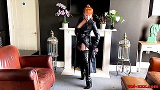 Watch sultry Red Xxx's clip