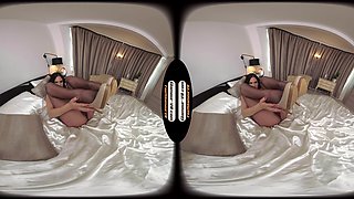 Ali Harper Black Tights/Pantyhose Removed To Make Her Feet Dance For You