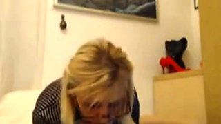 Big-Titted Granny Gets Naughty on Webcam