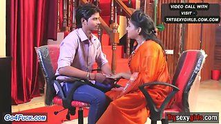 Indian Hottie Bhabhi Romance With Her Ex-Boyfriend
