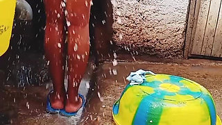 Outdoor Bathing My Pregnant Girlfriend in Dirty Environment