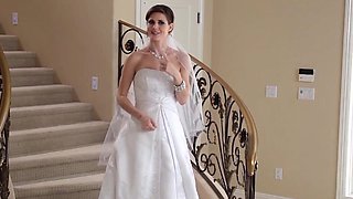 Stunning bride facialized by her Photographer