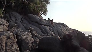 Couple gets wild and has sex on the public beach