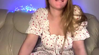 Jucielussie fucking anal with huge dildo so hard