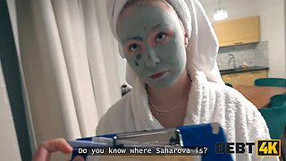 Debt4k. natural-titted russian tried to run away debt collector but he fucked her in assfucking and cunt instead