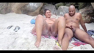 Fucking on the Beach Was a Delight While the Bathers Watched