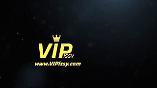 VIPissy - piss in mouth action