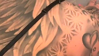 Tattoo MILFs Lesbo Hardcore Fuck with Strapon!