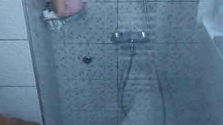 Big Booty Ebony Fucked Hard in Shower - Kiki Minaj