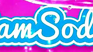 Maddy O’reilly Masturbating to a Loud Moaning Orgasm