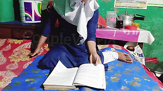 College Students and Hot Teacher Sex Video