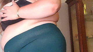 BBW Striptease