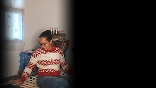 I Come to Jets in the Bathroom of the House of an Stepaunty and Almost Caught Me