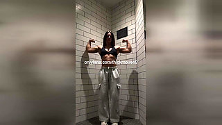 Leaking my Pussy on Tiktok: Naked Pussy for Followers