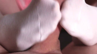 Footjob in White Stockings [4k]