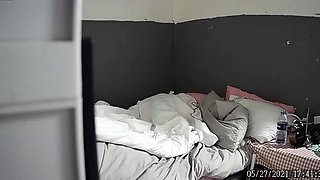 반려동물과 알몸으로 생활하는 미녀 korean