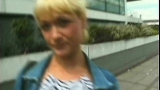 Amateur blonde for amazing hardcore