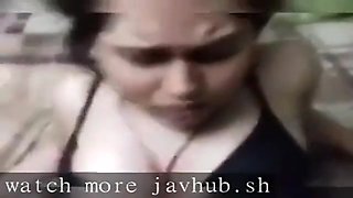 Romping his luxurious Bangla gf