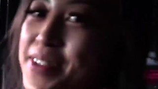Blowjob on the beach and some fun on a trip to Hawaii