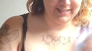 Long Distance GF Found Something Special, Can't Help but Miss You a Lot