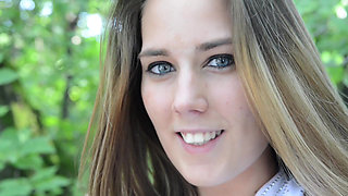 Solo Pee Girl Brigitta Klein 18 Years Old - Big Pee