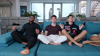 Wild Hardcore Gangbang to the Busty Bengal Yasmina Khan and the Hot MILF Sienna Day