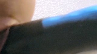 Live brunette camgirl toys masturbation orgasm on webcam