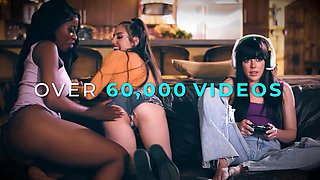 MILF Doctor Dana Vespoli Caught Petite Patient Liz Jordan Masturbating In Exam Room: Porn