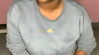 Alliyah Alexia's Pussy Farts ..