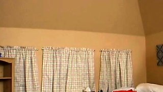 Amateur Foot Fetish Girlfriend Sucks and gives a Footjob