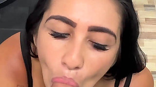 Gym Maintenance Guy Gets a Deepthroat Reward - Natural Beauty