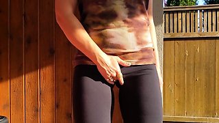 Yoga Pants Hottie Rubs Her Cameltoe On Webcam