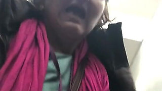 Quick Pee on a Shopping Trip