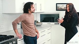 Boss Latina MILF Makes Employee Work Hard for His Raise - Jolla Pr Dominates Mark Stones