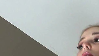Kitty: Smoking, Dangling, Bikini Fetish, Flip Flop Fetish, Selfie Fetish!
