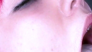 Zerah : Emo Teen Blowjob And Big Oral Cumshot