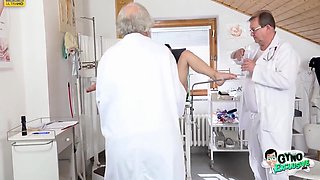 Real Gyno Orgasm Of Cute Teen 18+ - Pavel Terrier, Thomas Vergen And Sarah Simons