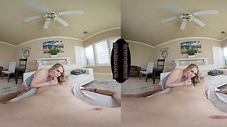 Sexy blonde has amazing curves