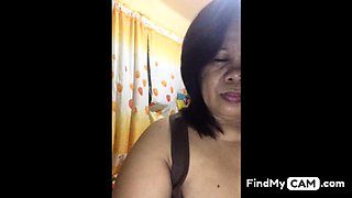 Filipina Granny: Big Clit Show