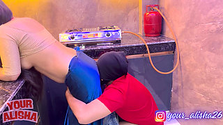 Alisha se kaha khulke Reels videos bnaya kro .. to wo Kholkar Banane Lag gyi Reels