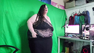 SSBBW Sensual Movements and Strip