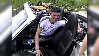 Petite Teen Ride and Fuck in the Car Outdoor